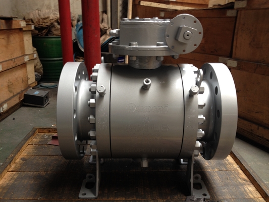 Double Block Design Trunnion Type Ball Valve For Smooth Operation